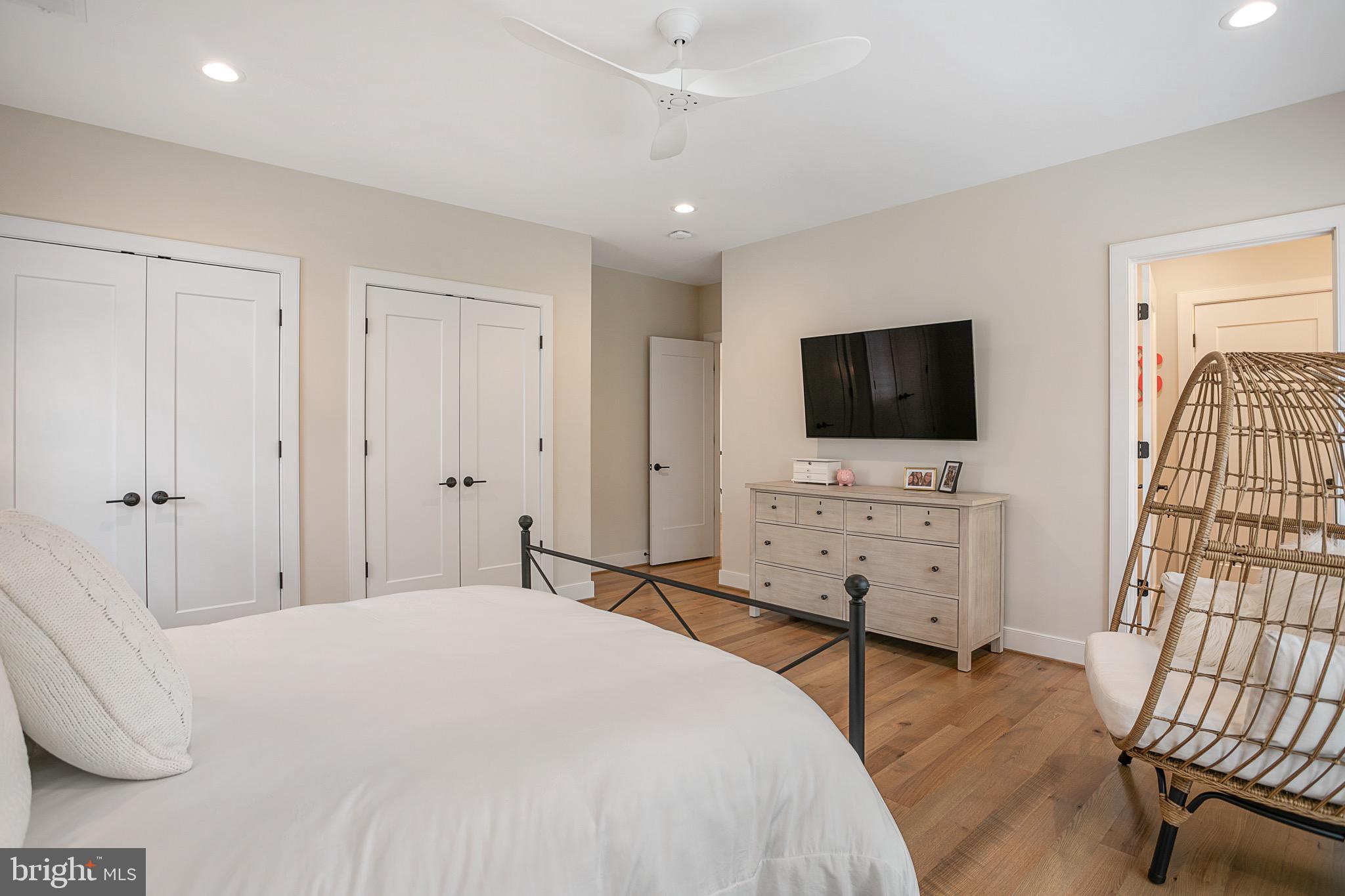 4219 Lorcom Lane Arlington, VA 22207 - Photo 26 of 44