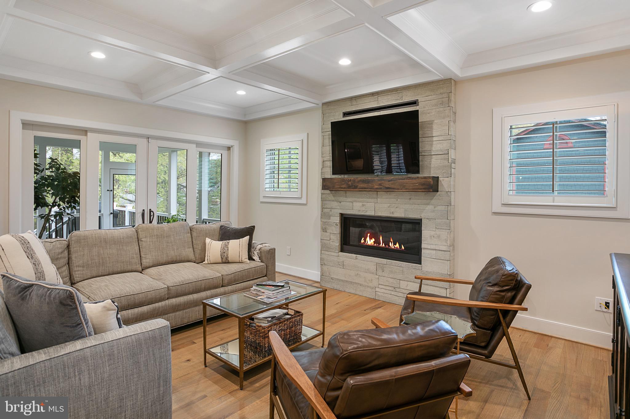 4219 Lorcom Lane Arlington, VA 22207 - Photo 5 of 44