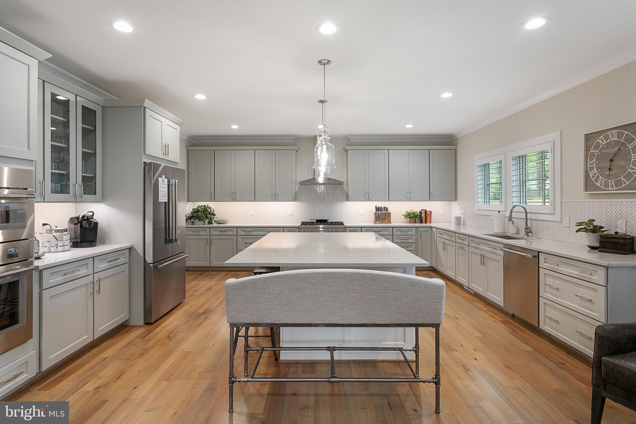 4219 Lorcom Lane Arlington, VA 22207 - Photo 7 of 44