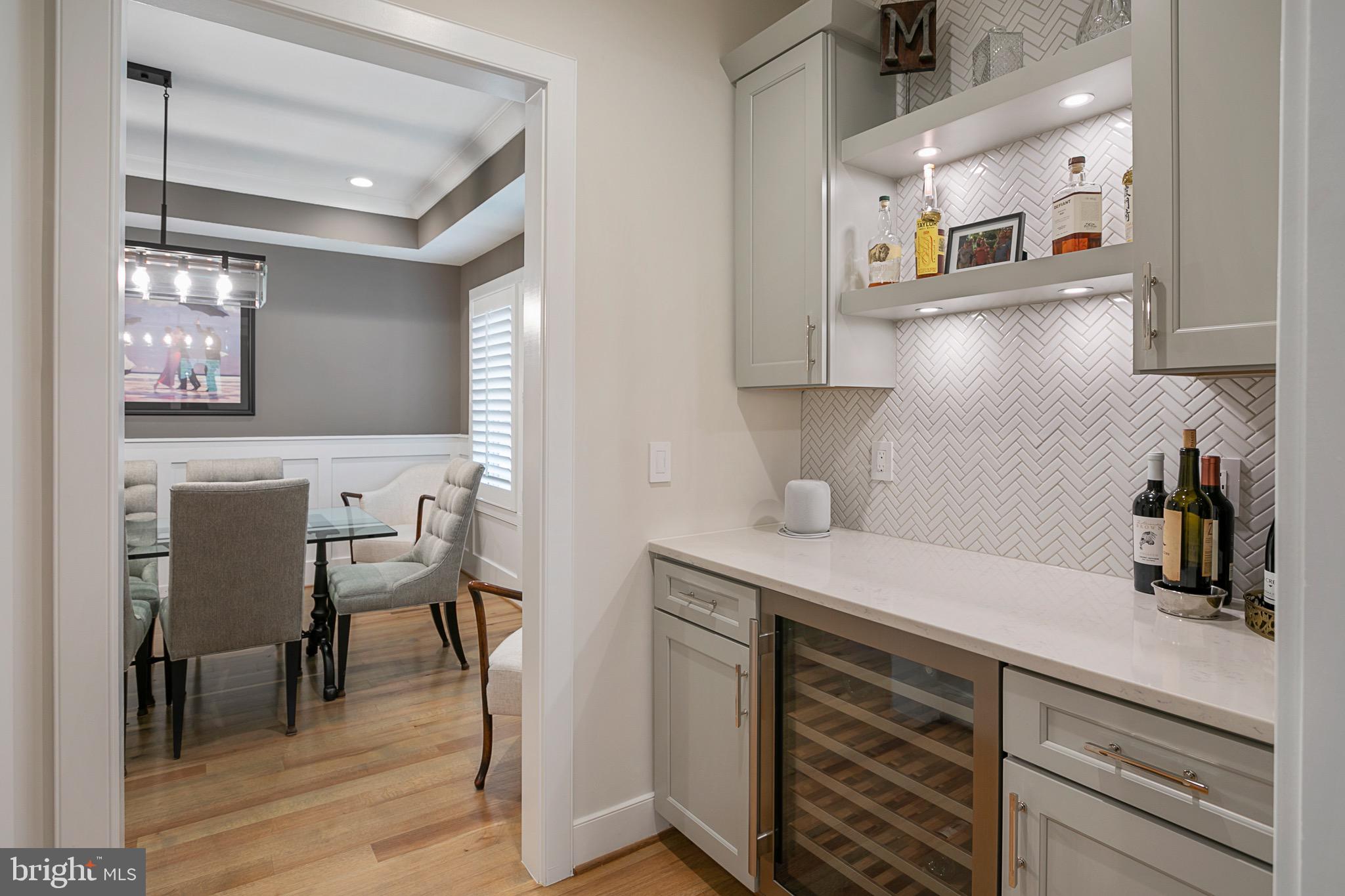 4219 Lorcom Lane Arlington, VA 22207 - Photo 9 of 44