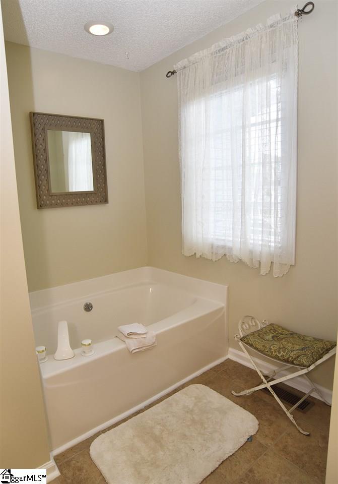 12 Woodwind Way Greer, SC 29651 - Photo 18 of 30 Gallery Image 18