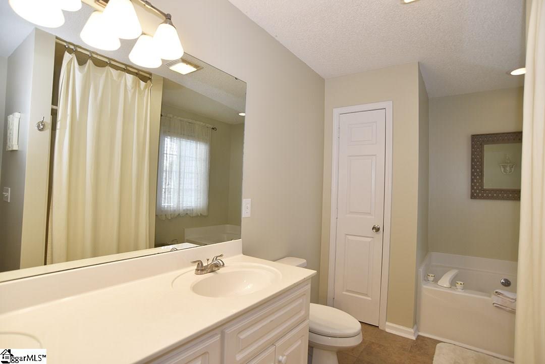 12 Woodwind Way Greer, SC 29651 - Photo 19 of 30 Gallery Image 19