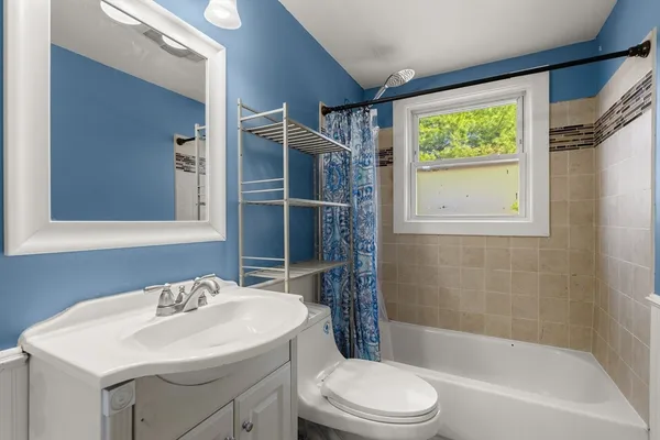 $625,000 | 35 MacArthur Road, Beverly, MA 01915