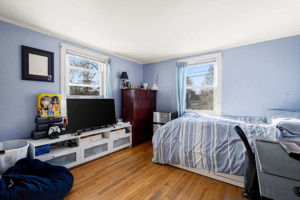 35 MacArthur Road Beverly, MA 01915 - Photo 13 of 27