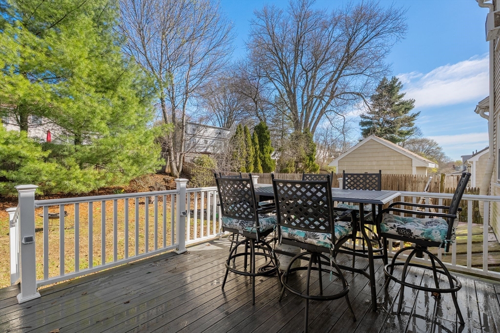 35 MacArthur Road Beverly, MA 01915 - Photo 19 of 27