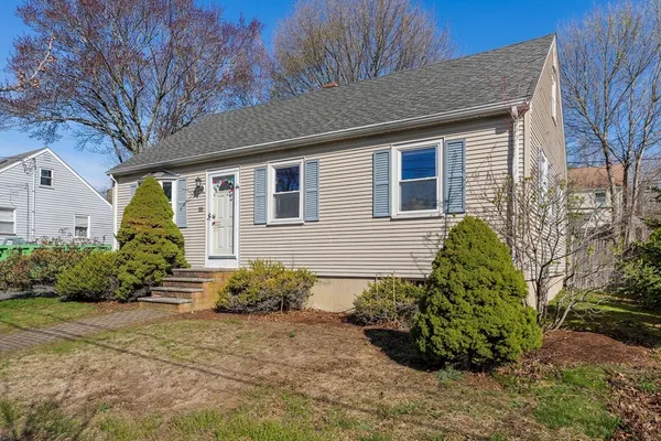 $625,000 | 35 MacArthur Road, Beverly, MA 01915
