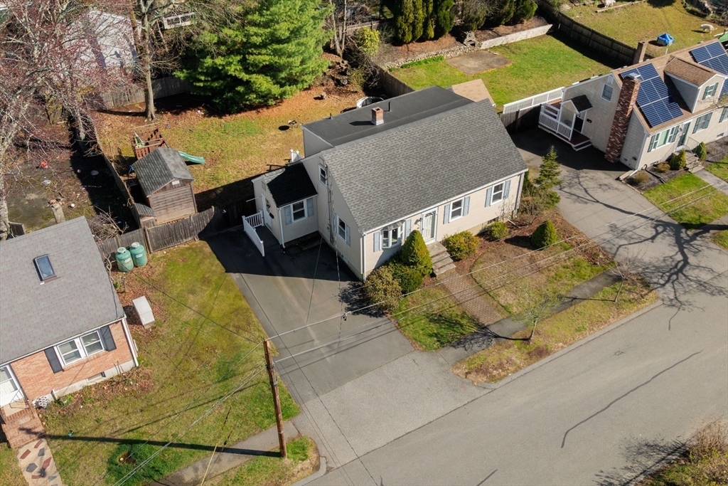 35 MacArthur Road Beverly, MA 01915 - Photo 22 of 27