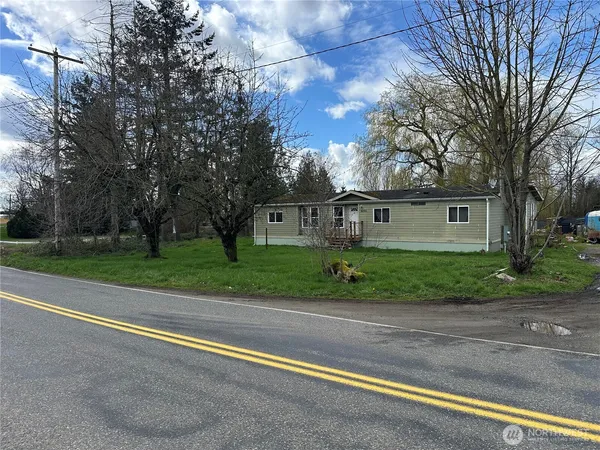 $349,000 | 9295 North Telegraph Road, Sumas, WA 98295