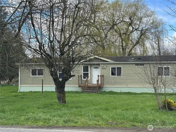 $349,000 | 9295 North Telegraph Road, Sumas, WA 98295