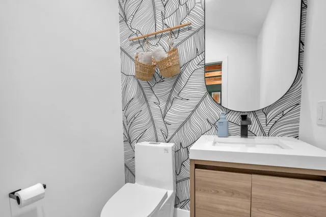 $5,200 | 1402 North N Street, Lake Worth, FL 33460