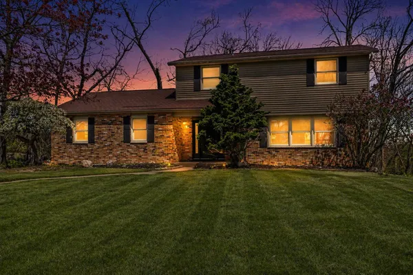 $382,500 | 722 Grand Marais Avenue, Portage, MI 49024