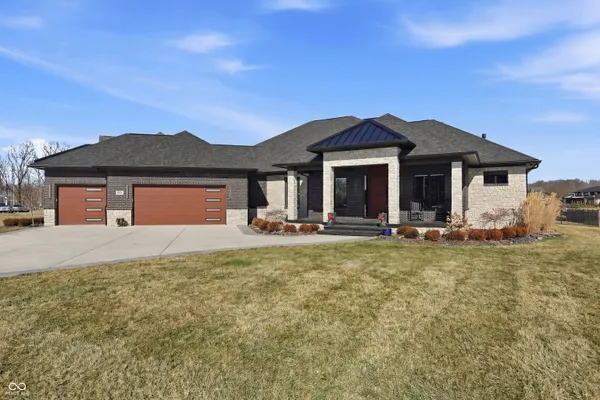 $1,999,500 | 3995 Chapel Hill Court, Bargersville, IN 46106