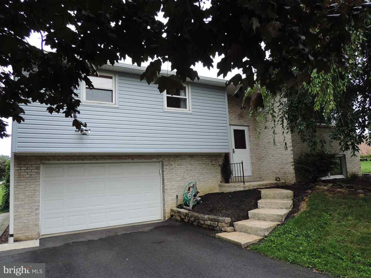 401 Pinehurst Road York, PA 17402 - Photo 2 of 33 Gallery Image 2