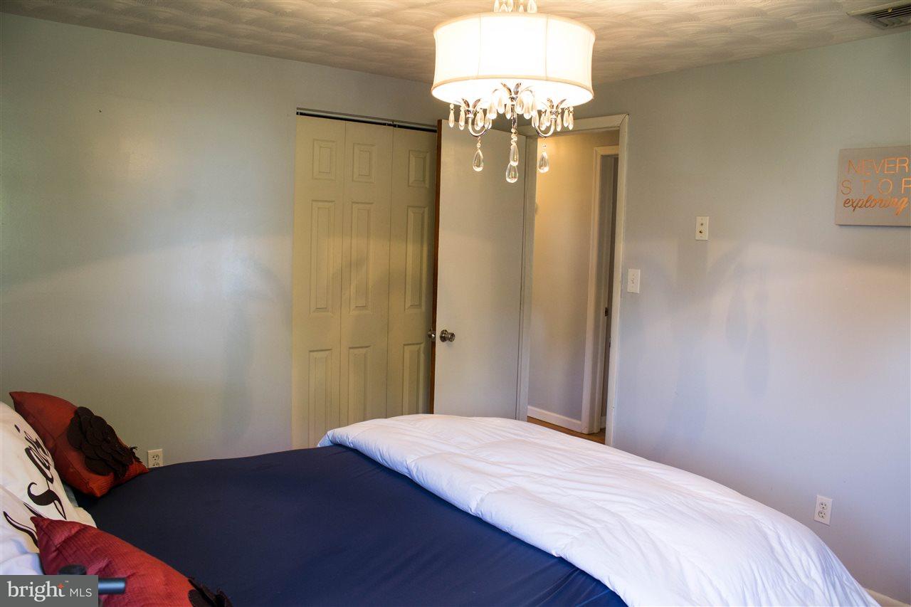 401 Pinehurst Road York, PA 17402 - Photo 14 of 33 Gallery Image 14