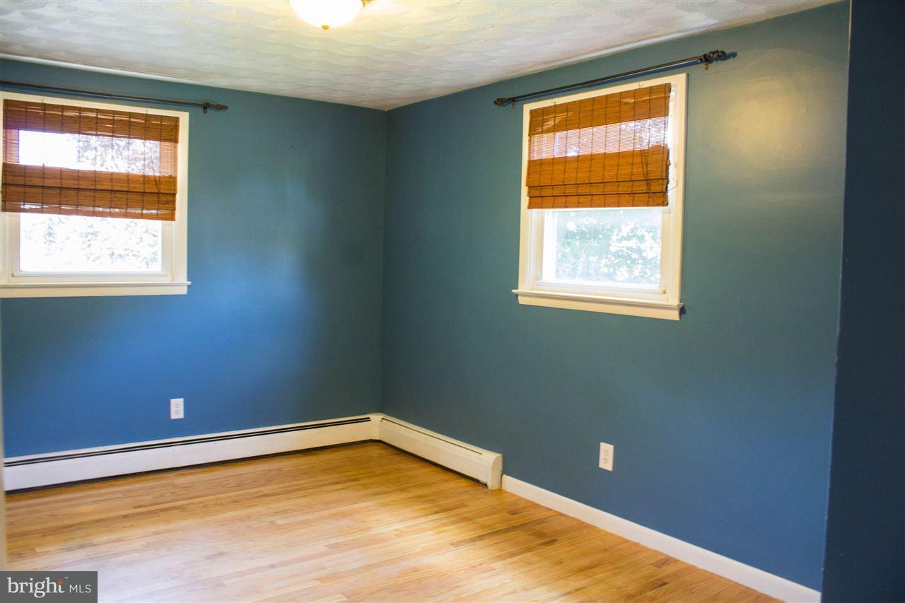 401 Pinehurst Road York, PA 17402 - Photo 15 of 33 Gallery Image 15