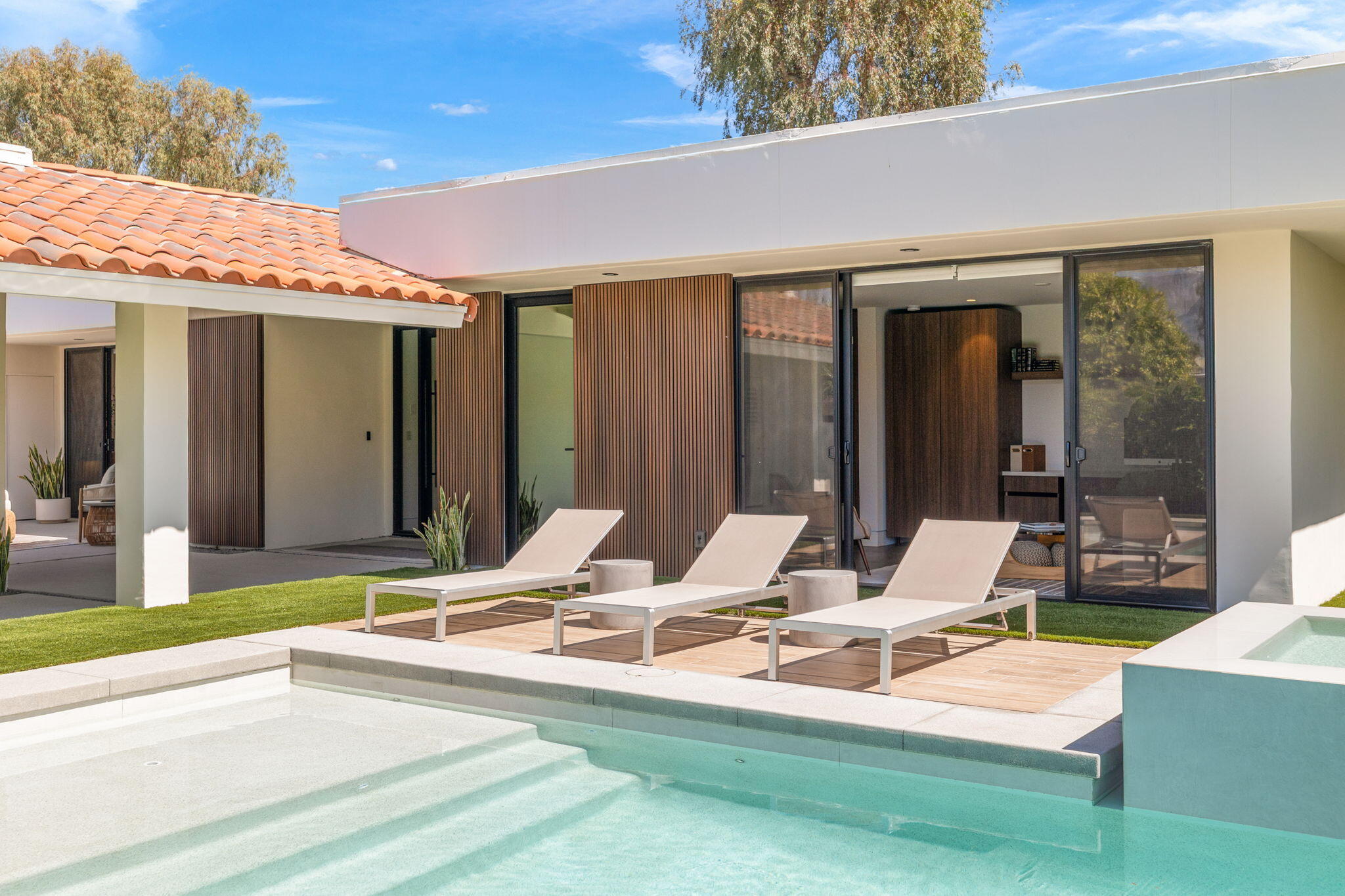 20 Lafayette Drive Rancho Mirage, CA 92270 - Photo 38 of 48 a outdoor space with patio furniture and garden view