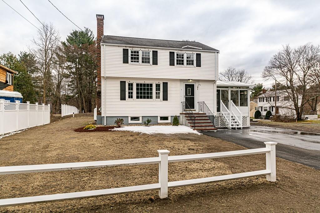 7 Edwards Road Wilmington, MA 01887 - Photo 1 of 33 Gallery Image 1
