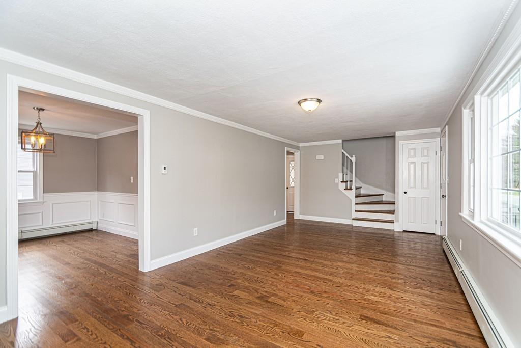 7 Edwards Road Wilmington, MA 01887 - Photo 7 of 33 Gallery Image 7