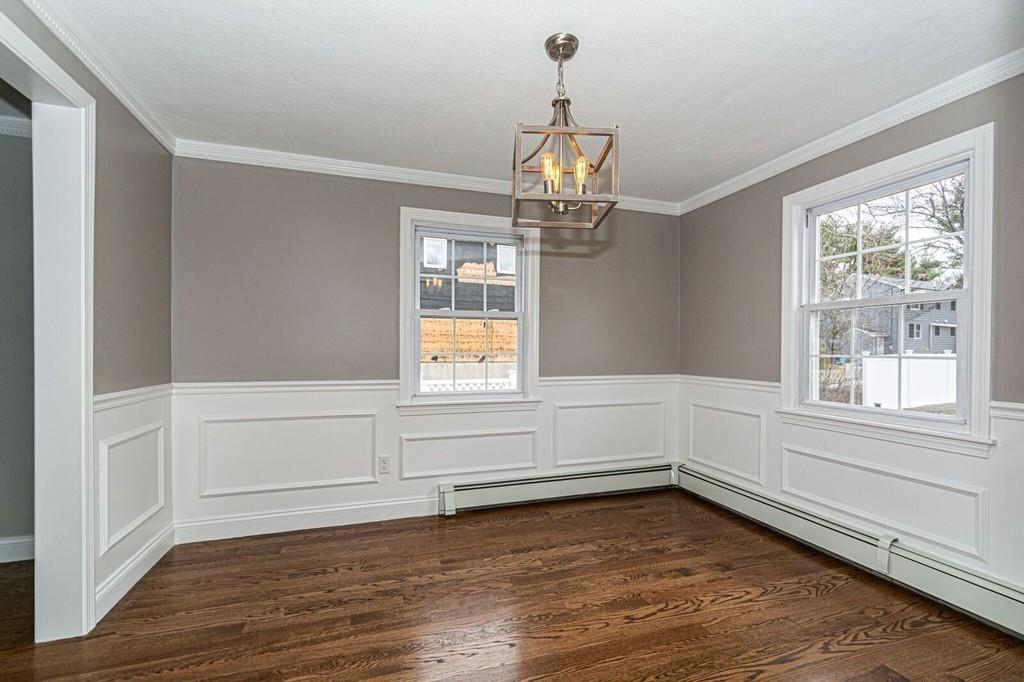 7 Edwards Road Wilmington, MA 01887 - Photo 9 of 33 Gallery Image 9
