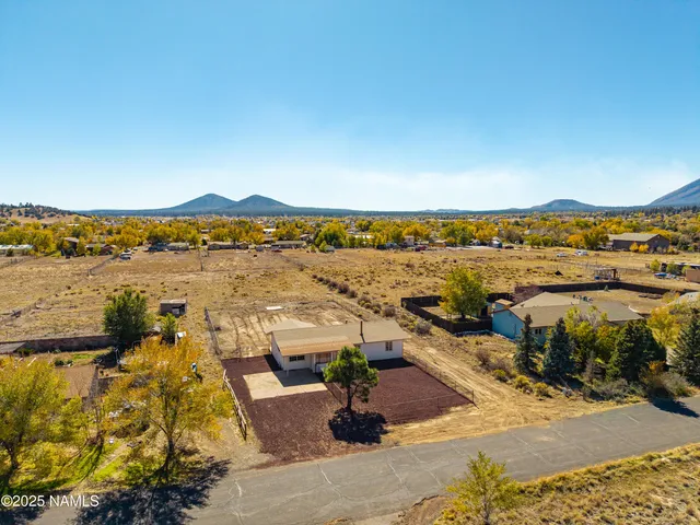 $519,999 | 7856 East Moon Beam Avenue, Flagstaff, AZ 86004