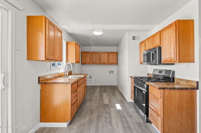 $519,999 | 7856 East Moon Beam Avenue, Flagstaff, AZ 86004