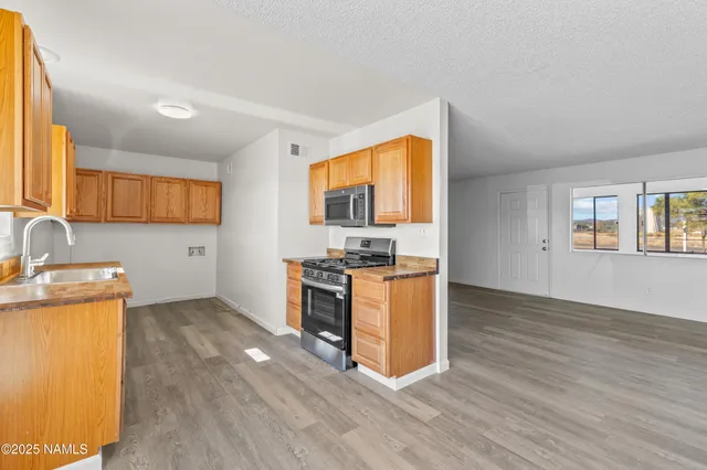 $519,999 | 7856 East Moon Beam Avenue, Flagstaff, AZ 86004