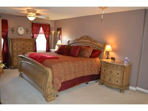 3011 Vicksburg Road Johnson City, TN 37604 - Photo 11 of 24 Master suite