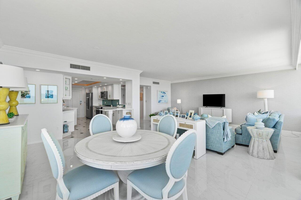 700 South Ocean Boulevard, Unit 405 Boca Raton, FL 33432 - Photo 8 of 59 007-700SouthOceanBoulevard-405-BocaRaton