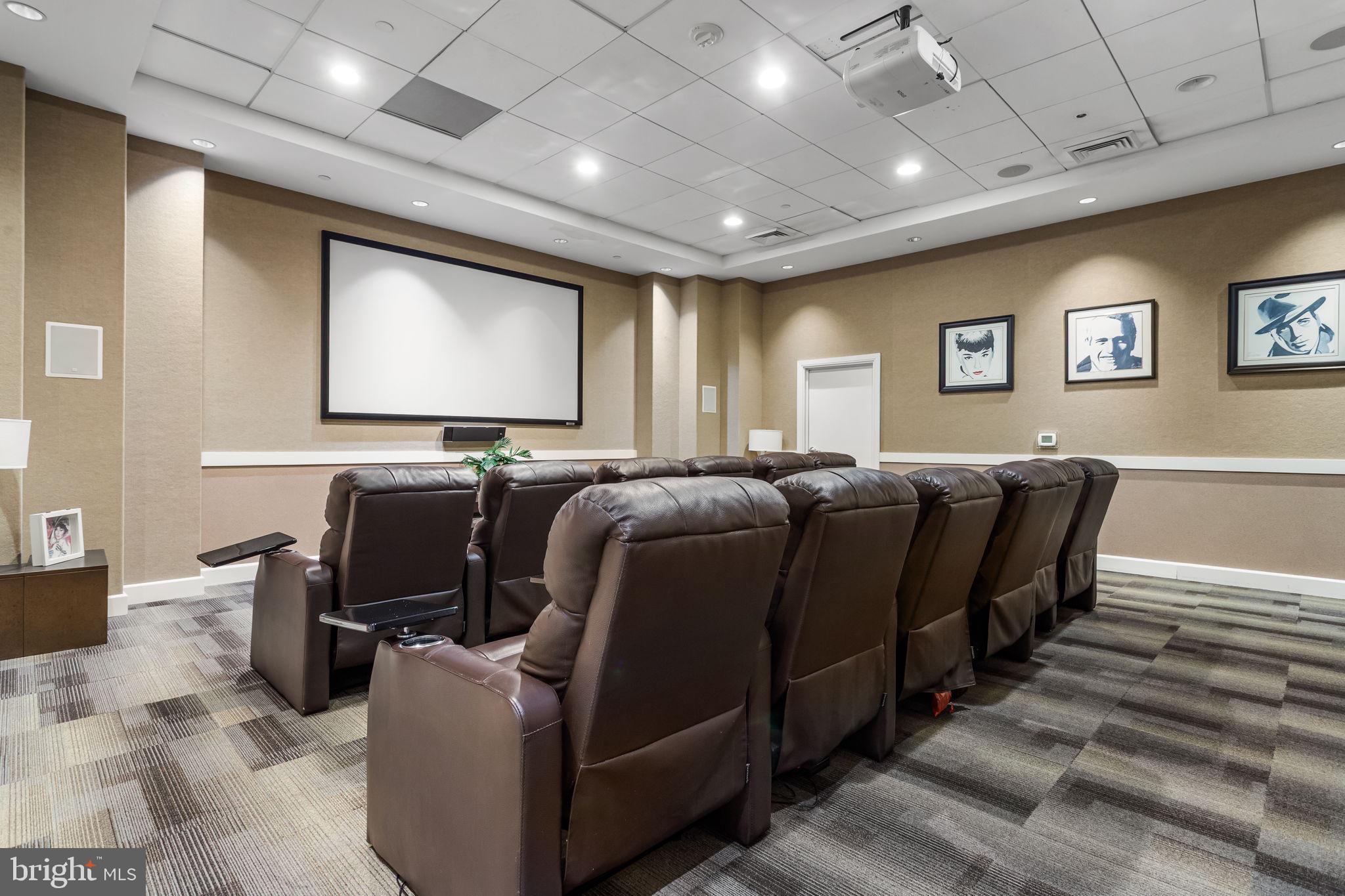 1020 North Highland Street, Unit 621 Arlington, VA 22201 - Photo 25 of 50 a projector room with a large window