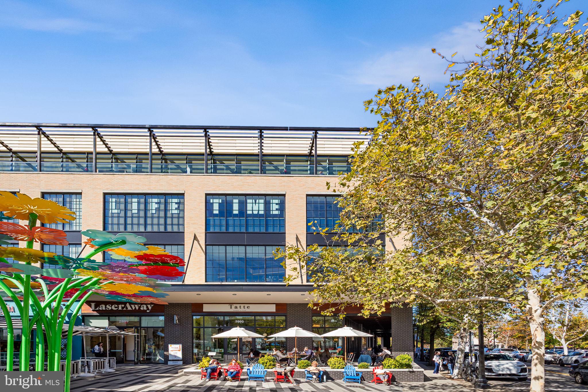 1020 North Highland Street, Unit 621 Arlington, VA 22201 - Photo 41 of 50 a view of building with outdoor space