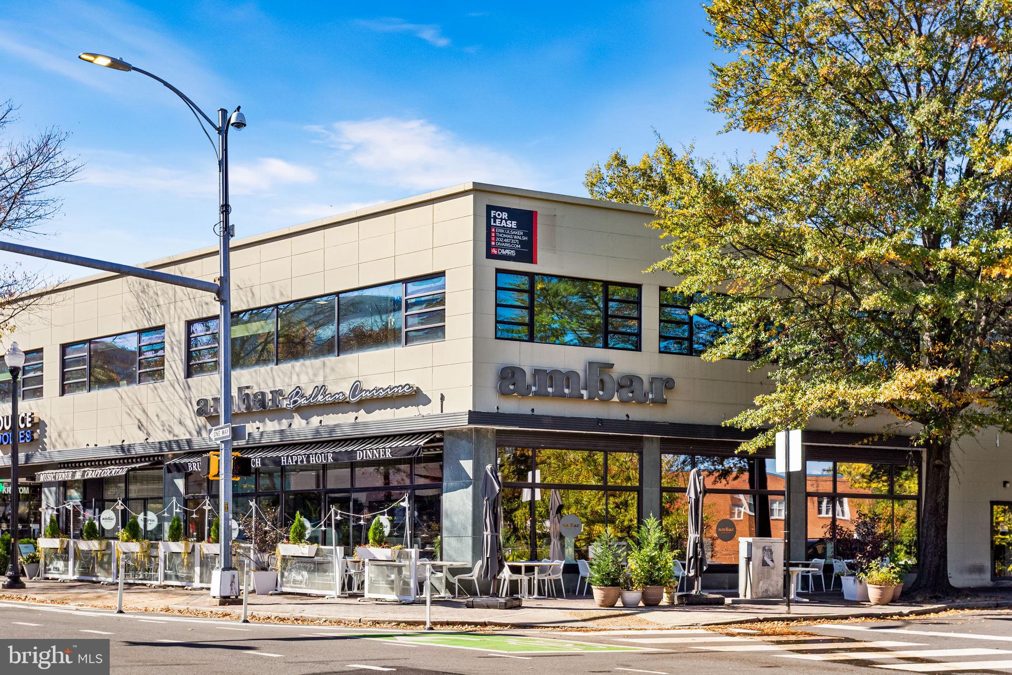 1020 North Highland Street, Unit 621 Arlington, VA 22201 - Photo 44 of 50 a view of a building and a people