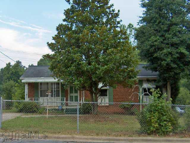 305 Carters Grove Road Lexington, NC 27292 - Photo 1 of 1 Exterior Front.