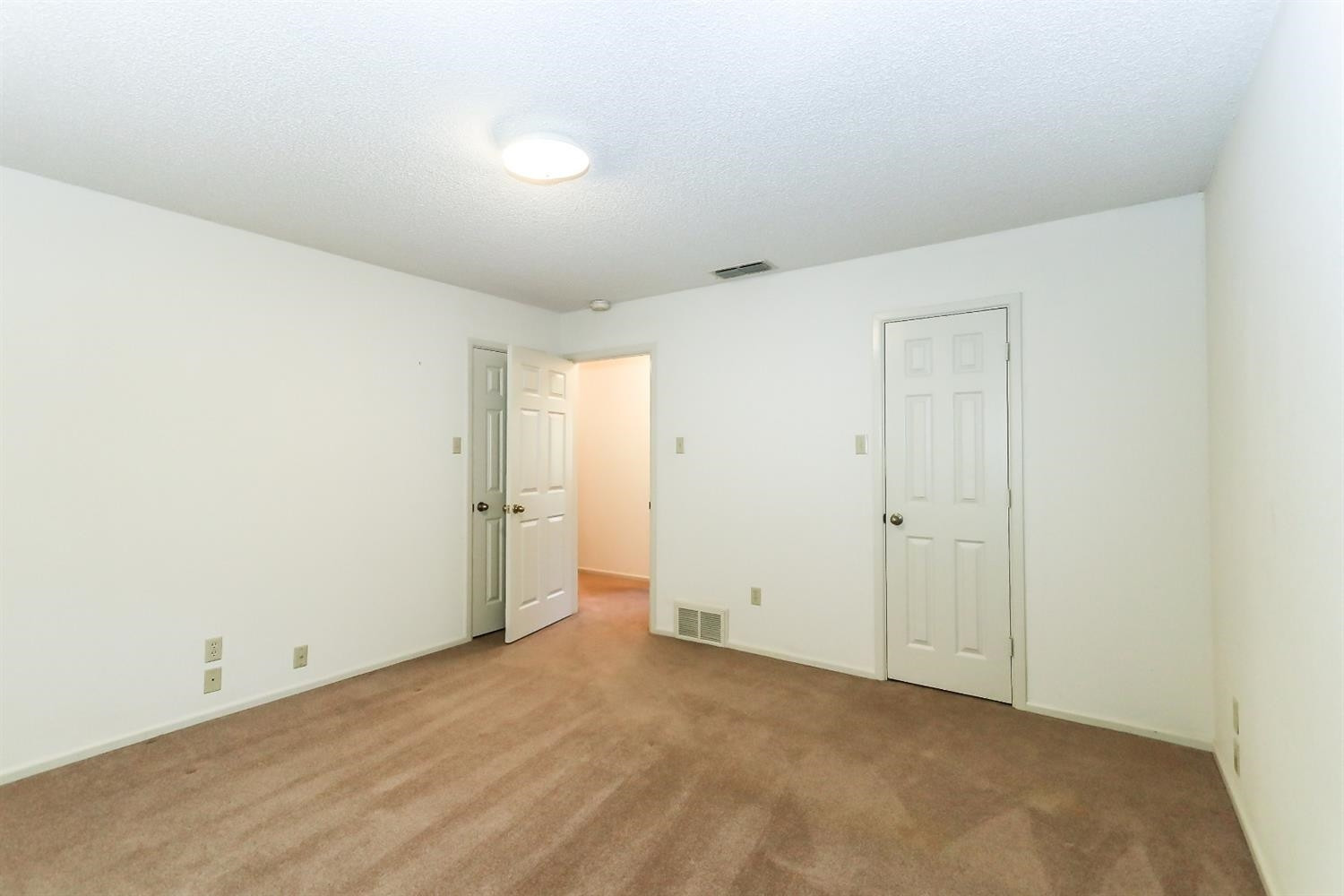 2602 North Cypress Road Lubbock, TX 79403 - Photo 27 of 31 3rd Bedroom