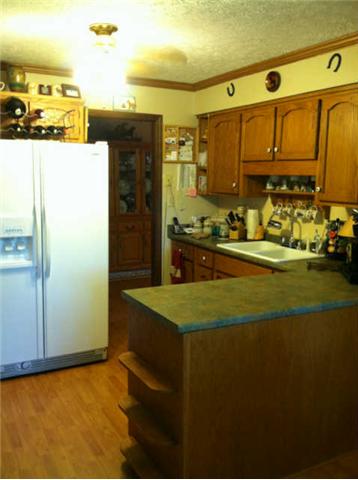 412 S Road Cottontown, TN 37048 - Photo 13 of 20