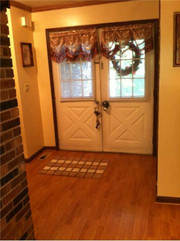 412 S Road Cottontown, TN 37048 - Photo 9 of 20 Open entry way with coat closet right there!