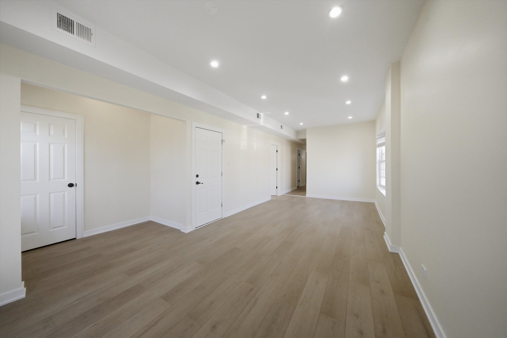 4957 West Superior Street, Unit 2 Chicago, IL 60644 - Photo 12 of 15