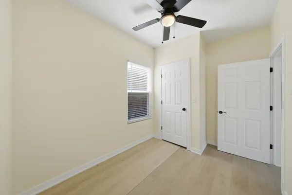 $2,000 | 4957 West Superior Street, Unit 2, Chicago, IL 60644