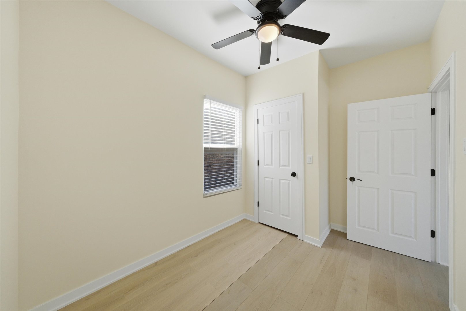 4957 West Superior Street, Unit 2 Chicago, IL 60644 - Photo 6 of 15