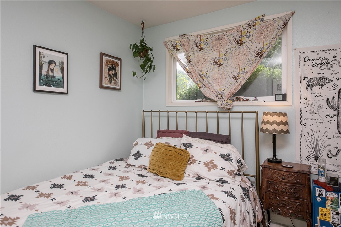 4202 Sandy Point Road Langley, WA 98260 - Photo 11 of 25 Gallery Image 11