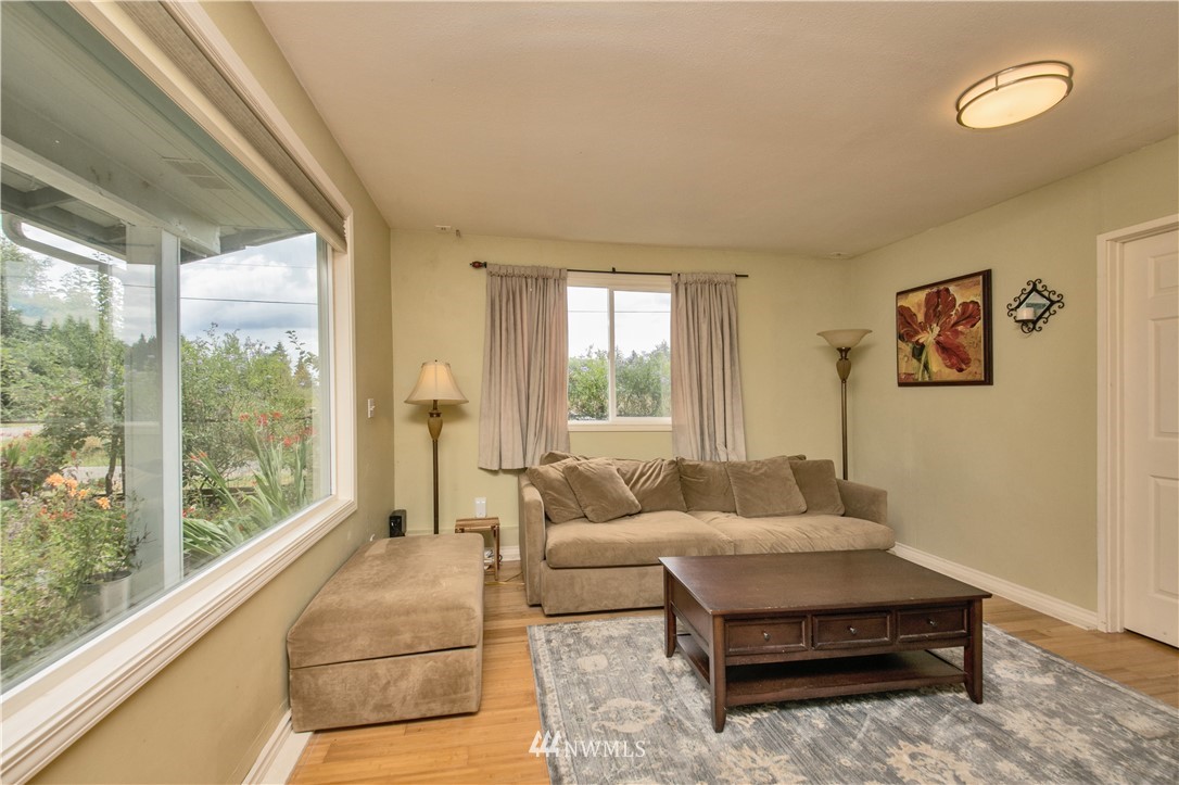 4202 Sandy Point Road Langley, WA 98260 - Photo 8 of 25 Gallery Image 8
