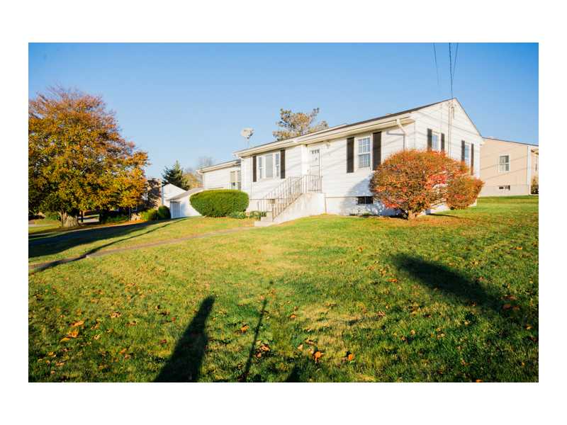 16 O Connell Road Tiverton, RI 02878 - Photo 1 of 25 Exterior Front.