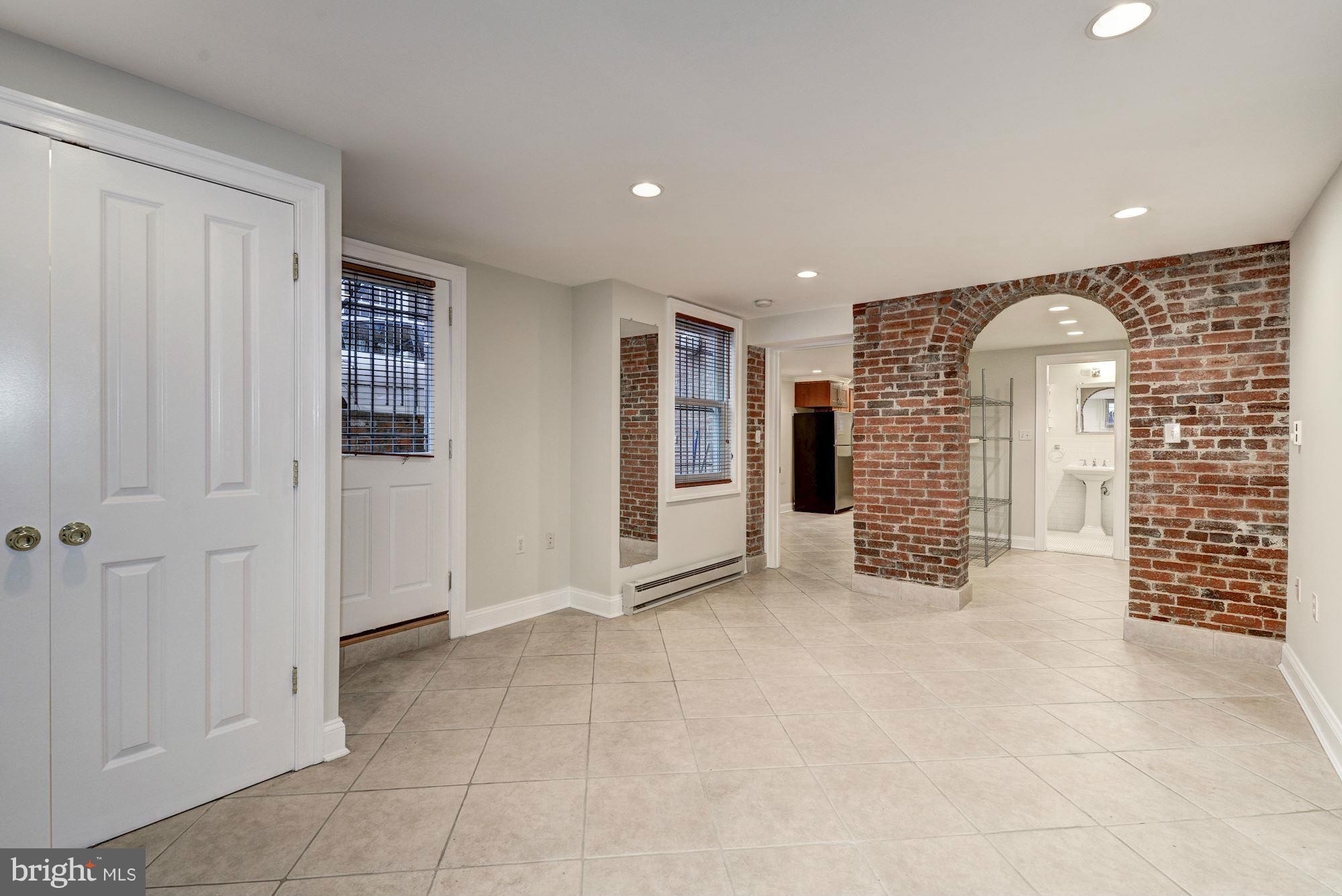 1711 Riggs Place Northwest Washington, DC 20009 - Photo 19 of 24 Community