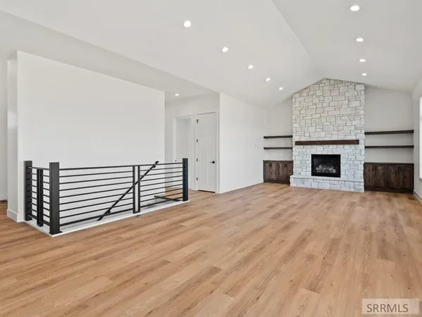 $730,000 | 1571 North 835 East, Shelley, ID 83274