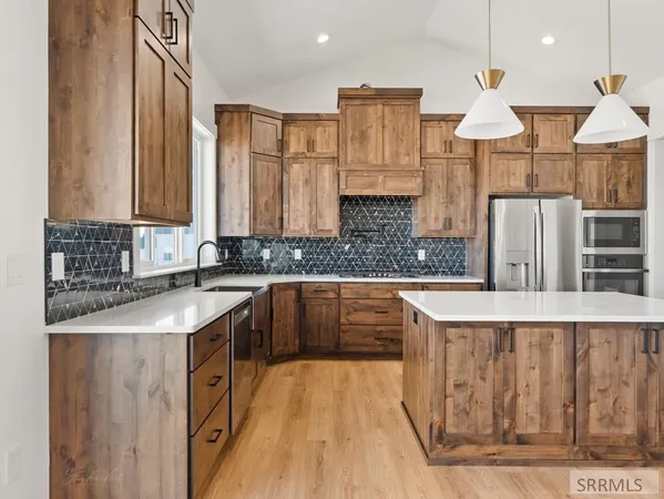 $730,000 | 1571 North 835 East, Shelley, ID 83274
