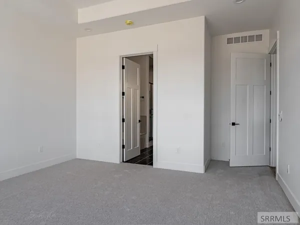 $730,000 | 1571 North 835 East, Shelley, ID 83274