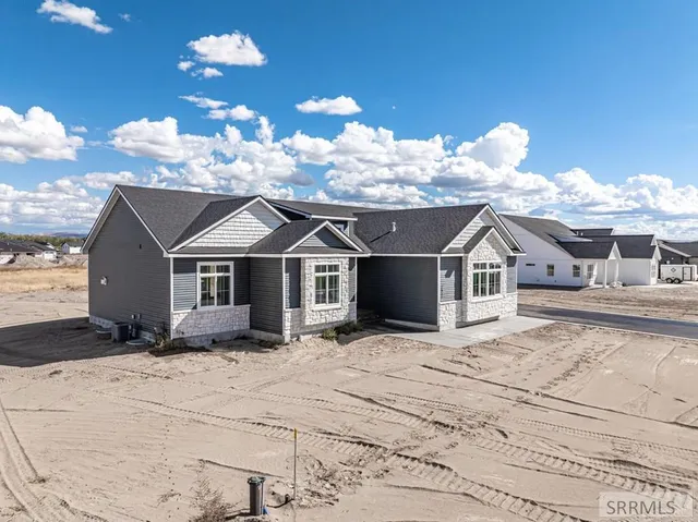 $740,000 | 1571 North 835 East, Shelley, ID 83274