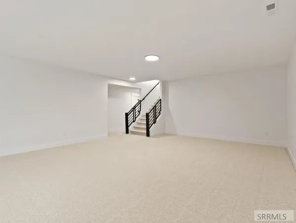 $730,000 | 1571 North 835 East, Shelley, ID 83274