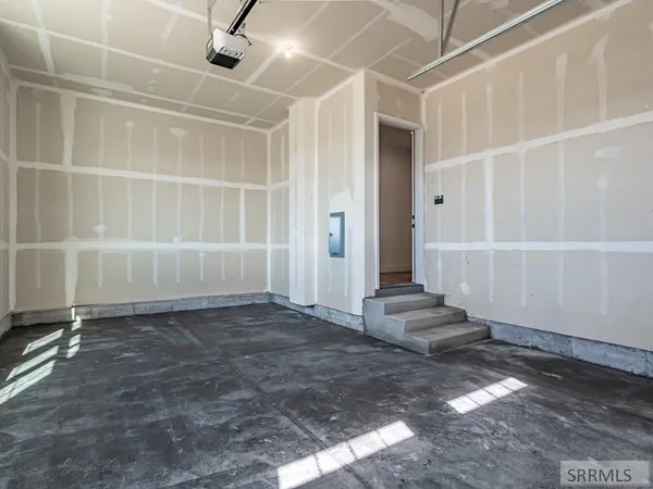 $730,000 | 1571 North 835 East, Shelley, ID 83274