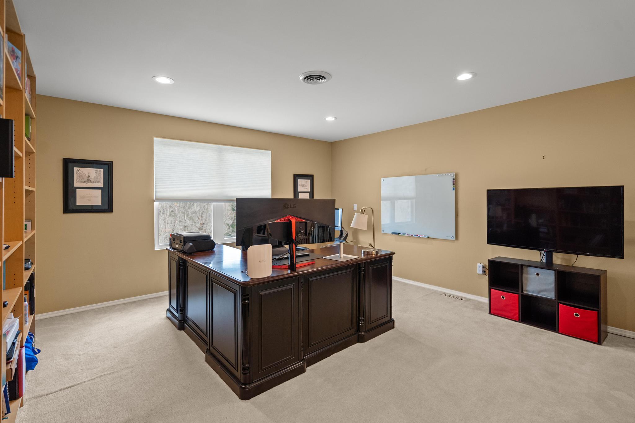 587 Deer Run Road Newport, KY 41076 - Photo 28 of 50 Gallery Image 28