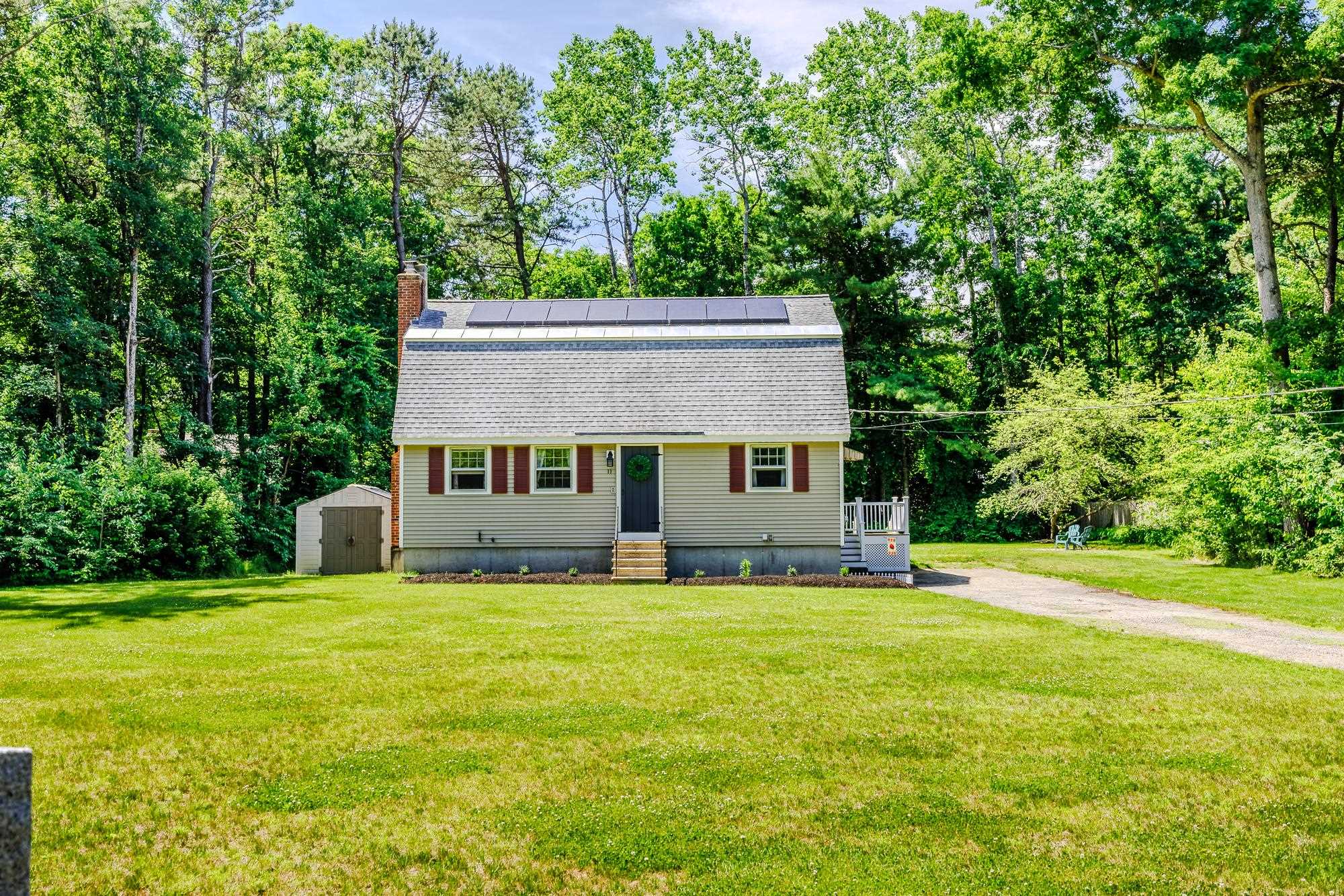 11 Hickory Drive Amherst, NH 03031 - Photo 24 of 40